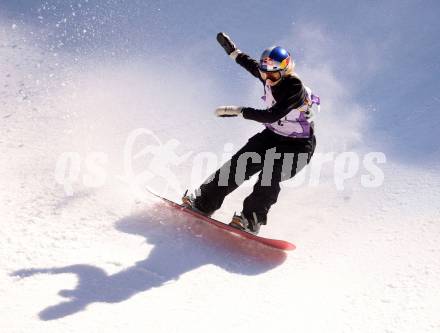 Snowboard. Big Air. Frauen. Qualifikation. Anna Gasser. WÃ¶rthersee Stadion. Klagenfurt, am 3.1.2024.
Foto: Kuess
---
pressefotos, pressefotografie, kuess, qs, qspictures, sport, bild, bilder, bilddatenbank