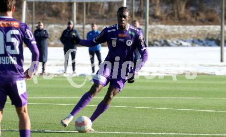 Fussball Bundesliga. Testspiel. SK Austria Klagenfurt gegen NK Brinje. Dikeni Salifou (Austria Klagenfurt). Moosburg, am 12.1.2025.
Foto: Kuess
---
pressefotos, pressefotografie, kuess, qs, qspictures, sport, bild, bilder, bilddatenbank
