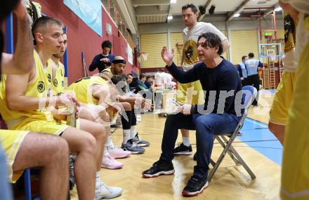 Basketball 2. Liga 2024/2025. Grunddurchgang 16. Runde.  Woerthersee Piraten gegen Upper Austrian Ballers.   Trainer Andreas Kuttnig (Piraten),  Klagenfurt, am 26.1.2025.
Foto: Kuess


---
pressefotos, pressefotografie, kuess, qs, qspictures, sport, bild, bilder, bilddatenbank