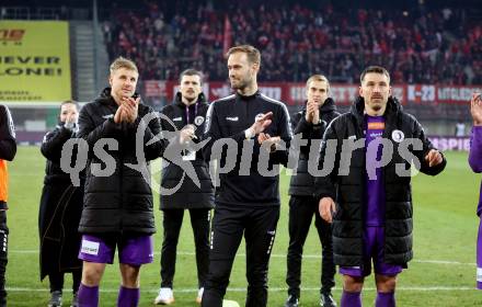 Fussball Bundesliga. SK Austria Klagenfurt gegen GAK. Jubel Martin Hinteregger, Marco Knaller, Christopher Wernitznig (Klagenfurt).  Klagenfurt, am 22.2.2025.
Foto: Kuess
---
pressefotos, pressefotografie, kuess, qs, qspictures, sport, bild, bilder, bilddatenbank