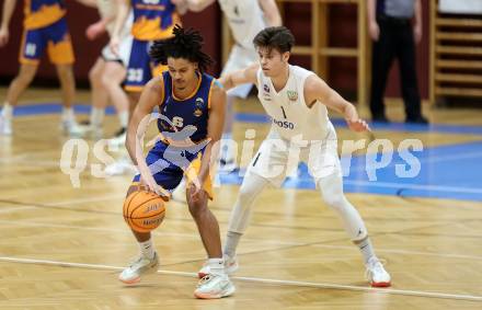 Basketball 2. Liga 2024/2025. Grunddurchgang 21. Runde.   KOS Celovec gegen BBU Salzburg.   Simon Siencnik (KOS),  Samuel Gatterbauer  (Salzburg). Klagenfurt, am 1.3.2025.
Foto: Kuess


---
pressefotos, pressefotografie, kuess, qs, qspictures, sport, bild, bilder, bilddatenbank