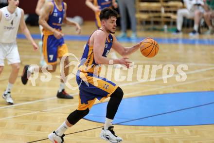 Basketball 2. Liga 2024/2025. Grunddurchgang 21. Runde.   KOS Celovec gegen BBU Salzburg.   Marko Rakic (Salzburg). Klagenfurt, am 1.3.2025.
Foto: Kuess


---
pressefotos, pressefotografie, kuess, qs, qspictures, sport, bild, bilder, bilddatenbank