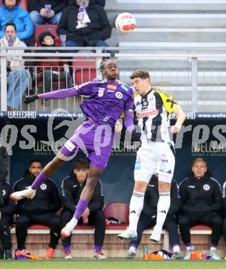 Fussball Bundesliga. SK Austria Klagenfurt gegen LASK. Dikeni Salifou (Klagenfurt), Ivan Ljubic (LASK). Klagenfurt, am 2.3..2025.
Foto: Kuess
---
pressefotos, pressefotografie, kuess, qs, qspictures, sport, bild, bilder, bilddatenbank