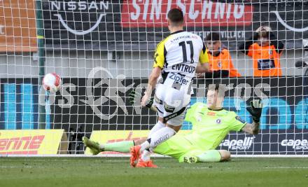 Fussball Bundesliga. SK Austria Klagenfurt gegen LASK. Simon Spari (Klagenfurt), Maximilian Entrup (LASK). Klagenfurt, am 2.3..2025.
Foto: Kuess
---
pressefotos, pressefotografie, kuess, qs, qspictures, sport, bild, bilder, bilddatenbank