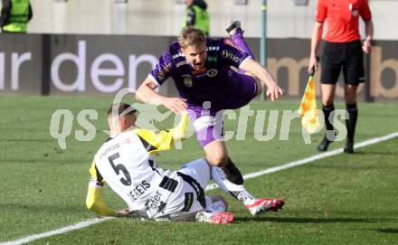 Fussball Bundesliga. SK Austria Klagenfurt gegen LASK. Martin Hinteregger (Klagenfurt),  Philipp Ziereis (LASK). Klagenfurt, am 2.3..2025.
Foto: Kuess
---
pressefotos, pressefotografie, kuess, qs, qspictures, sport, bild, bilder, bilddatenbank
