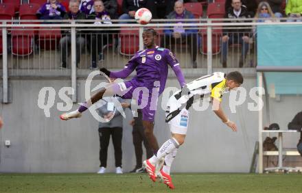 Fussball Bundesliga. SK Austria Klagenfurt gegen LASK. Dikeni Salifou (Klagenfurt), Robert Zulj (LASK). Klagenfurt, am 2.3..2025.
Foto: Kuess
---
pressefotos, pressefotografie, kuess, qs, qspictures, sport, bild, bilder, bilddatenbank