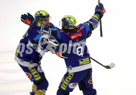 Eishockey ICE Bundesliga. VSV gegen Bozen.  Torjubel Torjubel Dylan Macpherson, Alexander Rauchenwald (VSV). Villach, am 4.3.2025
Foto: Kuess
---
pressefotos, pressefotografie, kuess, qs, qspictures, sport, bild, bilder, bilddatenbank