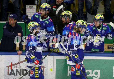 Eishockey ICE Bundesliga. VSV gegen Bozen.  Torjubel  Kevin Hancock, Chase Pearson (VSV). Villach, am 4.3.2025
Foto: Kuess
---
pressefotos, pressefotografie, kuess, qs, qspictures, sport, bild, bilder, bilddatenbank