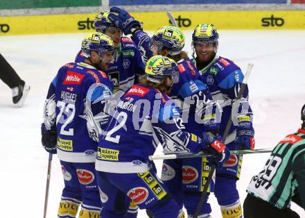 Eishockey ICE Bundesliga. VSV gegen Bozen.  Torjubel Chase Pearson, John Hughes, Nikita Scherbak, Kevin Hancock, Dylan Macpherson (VSV). Villach, am 4.3.2025
Foto: Kuess
---
pressefotos, pressefotografie, kuess, qs, qspictures, sport, bild, bilder, bilddatenbank