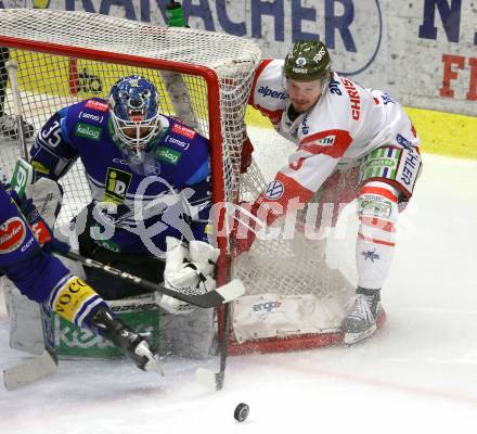 Eishockey ICE Bundesliga. VSV gegen Bozen.  Joe Cannata  (VSV), Braden Dean Christoffer (Bozen). Villach, am 4.3.2025.
Foto: Kuess
---
pressefotos, pressefotografie, kuess, qs, qspictures, sport, bild, bilder, bilddatenbank