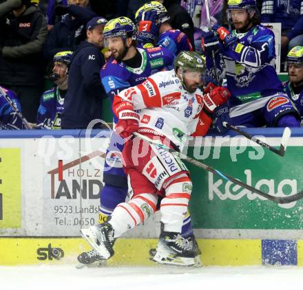 Eishockey ICE Bundesliga. VSV gegen Bozen.  Patrick Holway (VSV), Michael Halmo (Bozen) . Villach, am 4.3.2025
Foto: Kuess
---
pressefotos, pressefotografie, kuess, qs, qspictures, sport, bild, bilder, bilddatenbank