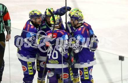 Eishockey ICE Bundesliga. VSV gegen Bozen.  Torjubel Felix Maxa, Marco Richter, Thomas Vallant , Alex Wall, Elias Wallenta (VSV) . Villach, am 9.3.2025
Foto: Kuess
---
pressefotos, pressefotografie, kuess, qs, qspictures, sport, bild, bilder, bilddatenbank