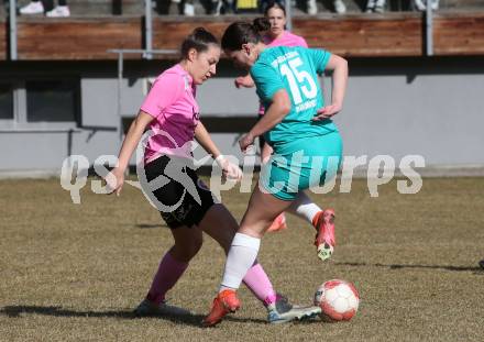 Fussball Frauen. 2. Bundesliga. Carinthians LIWOdruck Hornets gegen SG MALEREI GLANZER Geretsberg/Buerrmoos. Marie Sophie Klocker (Carinthians Hornets), Michelle Felber (Geretsberg/Buermoos). Sachsenburg, am 9.3.2024.
Foto: Kuess
---
pressefotos, pressefotografie, kuess, qs, qspictures, sport, bild, bilder, bilddatenbank