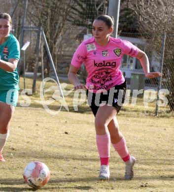 Fussball Frauen. 2. Bundesliga. Carinthians LIWOdruck Hornets gegen SG MALEREI GLANZER Geretsberg/Buerrmoos. Elisa Ciccarelli (Carinthians Hornets). Sachsenburg, am 9.3.2024.
Foto: Kuess
---
pressefotos, pressefotografie, kuess, qs, qspictures, sport, bild, bilder, bilddatenbank