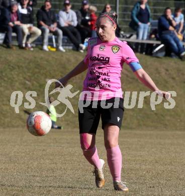 Fussball Frauen. 2. Bundesliga. Carinthians LIWOdruck Hornets gegen SG MALEREI GLANZER Geretsberg/Buerrmoos. Nicole Dominique Gatternig (Carinthians Hornets)). Sachsenburg, am 9.3.2024.
Foto: Kuess
---
pressefotos, pressefotografie, kuess, qs, qspictures, sport, bild, bilder, bilddatenbank
