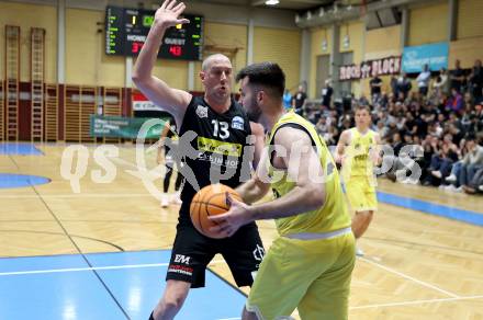 Basketball 2. Liga 2024/2025. Playoffs. VF1.   Woerthersee Piraten gegen Mattersburg Rocks.    Marin Sliskovic (Piraten),   Corey Hallett  (Mattersburg Rocks). Klagenfurt, am 15.3.2025.
Foto: Kuess


---
pressefotos, pressefotografie, kuess, qs, qspictures, sport, bild, bilder, bilddatenbank