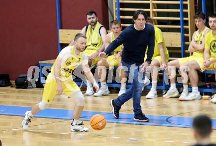 Basketball 2. Liga 2024/2025. Playoffs. VF1.   Woerthersee Piraten gegen Mattersburg Rocks.     Trainer Andreas Kuttnig (Piraten),   Klagenfurt, am 15.3.2025.
Foto: Kuess


---
pressefotos, pressefotografie, kuess, qs, qspictures, sport, bild, bilder, bilddatenbank