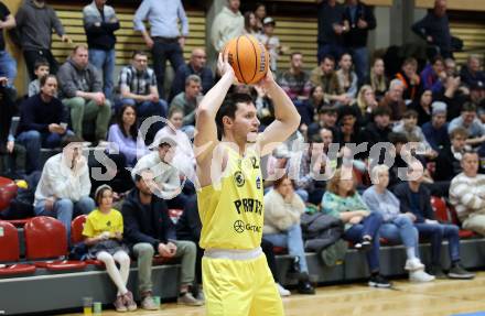 Basketball 2. Liga 2024/2025. Playoffs. VF1.   Woerthersee Piraten gegen Mattersburg Rocks.    Jan-Arne Apschner (Piraten),   Klagenfurt, am 15.3.2025.
Foto: Kuess


---
pressefotos, pressefotografie, kuess, qs, qspictures, sport, bild, bilder, bilddatenbank