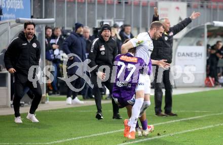 Fussball Bundesliga. SK Austria Klagenfurt gegen Altach.  Ben Bobzien, Sandro Zakany, Co-Trainer Martin Lassnig, Trainer Peter Pacult (Klagenfurt), Lukas Jaeger (Altach). Klagenfurt, am 16.3..2025.
Foto: Kuess
---
pressefotos, pressefotografie, kuess, qs, qspictures, sport, bild, bilder, bilddatenbank