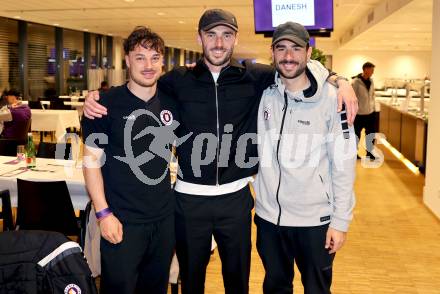 Fussball Bundesliga. SK Austria Klagenfurt gegen Altach.  Simon Straudi, Andrew Irving, Kosmas Gkezos. Klagenfurt, am 16.3..2025.
Foto: Kuess
---
pressefotos, pressefotografie, kuess, qs, qspictures, sport, bild, bilder, bilddatenbank