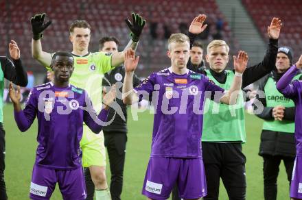 Fussball Bundesliga. SK Austria Klagenfurt gegen Altach.  Solomon Bonnah, Simon Spari, Christopher Cvetko, Jonas KÃ¼hn (Klagenfurt)  Klagenfurt, am 16.3..2025.
Foto: Kuess
---
pressefotos, pressefotografie, kuess, qs, qspictures, sport, bild, bilder, bilddatenbank