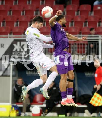 Fussball Bundesliga. SK Austria Klagenfurt gegen Altach. Keanan Bennetts  (Klagenfurt), Benedikt Zech (Altach). Klagenfurt, am 16.3..2025.
Foto: Kuess
---
pressefotos, pressefotografie, kuess, qs, qspictures, sport, bild, bilder, bilddatenbank