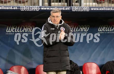 Fussball Bundesliga. SK Austria Klagenfurt gegen Altach.  Teamarzt Dr. Ernst Benischke (Klagenfurt). Klagenfurt, am 16.3..2025.
Foto: Kuess
---
pressefotos, pressefotografie, kuess, qs, qspictures, sport, bild, bilder, bilddatenbank