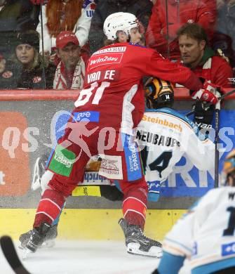 Eishockey ICE Bundesliga. KAC gegen Linz. Finn Van Ee(KAC), Henrik Neubauer (Linz) . Klagenfurt, am 23.3.2025
Foto: Kuess
---
pressefotos, pressefotografie, kuess, qs, qspictures, sport, bild, bilder, bilddatenbank