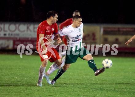 Fussball Kaerntner Liga. KAC gegen Voelkermarkt.  David Graefischer  (KAC),  Robert Matic  (Voelkermarkt).  Klagenfurt, am 28.3.2024.
Foto: Kuess
---
pressefotos, pressefotografie, kuess, qs, qspictures, sport, bild, bilder, bilddatenbank