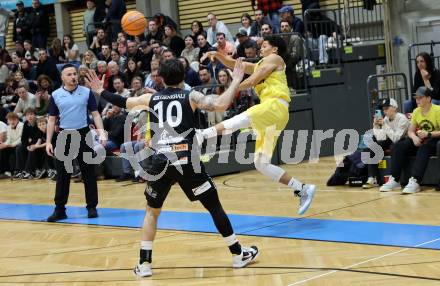 Basketball 2. Liga 2024/2025. Playoffs. VF3.   Woerthersee Piraten gegen Mattersburg Rocks.    Marcus Holyfield (Piraten),   Julian Alper (Mattersburg Rocks). Klagenfurt, am 29.3.2025.
Foto: Kuess


---
pressefotos, pressefotografie, kuess, qs, qspictures, sport, bild, bilder, bilddatenbank