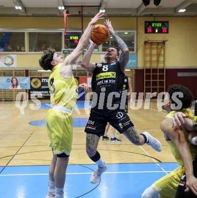Basketball 2. Liga 2024/2025. Playoffs. VF3.   Woerthersee Piraten gegen Mattersburg Rocks.    Lukas Simoner (Piraten), Petar Zivkovic   (Mattersburg Rocks). Klagenfurt, am 29.3.2025.
Foto: Kuess


---
pressefotos, pressefotografie, kuess, qs, qspictures, sport, bild, bilder, bilddatenbank