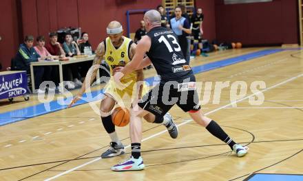 Basketball 2. Liga 2024/2025. Playoffs. VF3.   Woerthersee Piraten gegen Mattersburg Rocks.    Shawn L. Ray (Piraten),  Corey Hallett   (Mattersburg Rocks). Klagenfurt, am 29.3.2025.
Foto: Kuess


---
pressefotos, pressefotografie, kuess, qs, qspictures, sport, bild, bilder, bilddatenbank