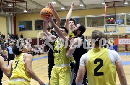 Basketball 2. Liga 2024/2025. Playoffs. VF3.   Woerthersee Piraten gegen Mattersburg Rocks.    Marin Sliskovic, Lukas Simoner (Piraten),   Tobias Winkler, Dominik Alturban (Mattersburg Rocks). Klagenfurt, am 29.3.2025.
Foto: Kuess


---
pressefotos, pressefotografie, kuess, qs, qspictures, sport, bild, bilder, bilddatenbank