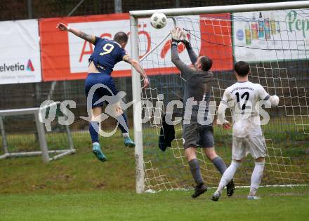 Fussball. Kaerntner Liga. Velden gegen Koettmannsdorf.  Tom Zurga  (Velden),  Alexander Schenk  (Koettmannsdorf). Velden, 29.3.2025
Foto: Kuess
---
pressefotos, pressefotografie, kuess, qs, qspictures, sport, bild, bilder, bilddatenbank