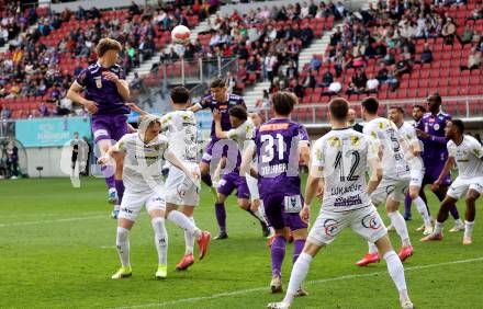 Fussball Bundesliga. SK Austria Klagenfurt gegen Altach.  Jannik Robatsc, David Toshevski (Klagenfurt) Paul-Friedrich Koller, Dijon Kameri (Altach). Klagenfurt, am 5.4.2025.
Foto: Kuess
---
pressefotos, pressefotografie, kuess, qs, qspictures, sport, bild, bilder, bilddatenbank