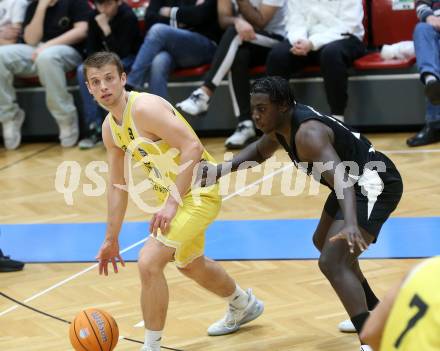 Basketball 2. Liga 2024/2025. Playoffs. SF2.   Woerthersee Piraten gegen RAIDERS Tirol    Elvis Keric (Piraten),  Dennis Acheampong  (Tirol). Klagenfurt, am 4.5.2025.
Foto: Kuess


---
pressefotos, pressefotografie, kuess, qs, qspictures, sport, bild, bilder, bilddatenbank