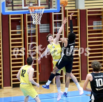 Basketball 2. Liga 2024/2025. Playoffs. SF2.   Woerthersee Piraten gegen RAIDERS Tirol    Lukas Simoner (Piraten),  Steven Kaltenbrunner  (Tirol). Klagenfurt, am 4.5.2025.
Foto: Kuess


---
pressefotos, pressefotografie, kuess, qs, qspictures, sport, bild, bilder, bilddatenbank