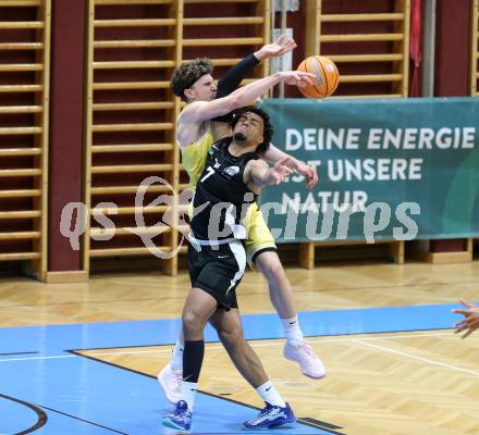 Basketball 2. Liga 2024/2025. Playoffs. SF2.   Woerthersee Piraten gegen RAIDERS Tirol    Lukas Simoner (Piraten),  Steven Kaltenbrunner  (Tirol). Klagenfurt, am 4.5.2025.
Foto: Kuess


---
pressefotos, pressefotografie, kuess, qs, qspictures, sport, bild, bilder, bilddatenbank