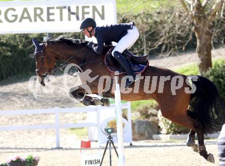 Reiten. Reitsport. Alpenspan Grand Prix. Thomas Himmelmayer auf Papillon d Azur.  St. Margarethen im Lavanttal, am 6.4.2025.
Foto: Kuess 
---
pressefotos, pressefotografie, kuess, qs, qspictures, sport, bild, bilder, bilddatenbank