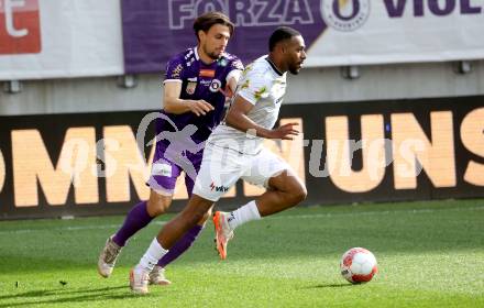 Fussball Bundesliga. SK Austria Klagenfurt gegen Altach.  Thorsten Mahrer (Klagenfurt) Suliman-Marlon Mustapha  (Altach). Klagenfurt, am 5.4.2025.
Foto: Kuess
---
pressefotos, pressefotografie, kuess, qs, qspictures, sport, bild, bilder, bilddatenbank