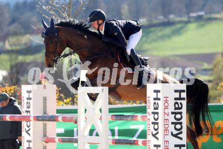 Reiten. Reitsport. Alpenspan Grand Prix. Thomas Himmelmayer auf Papillon d Azur.    St. Margarethen im Lavanttal, am 6.4.2025.
Foto: Kuess 
---
pressefotos, pressefotografie, kuess, qs, qspictures, sport, bild, bilder, bilddatenbank