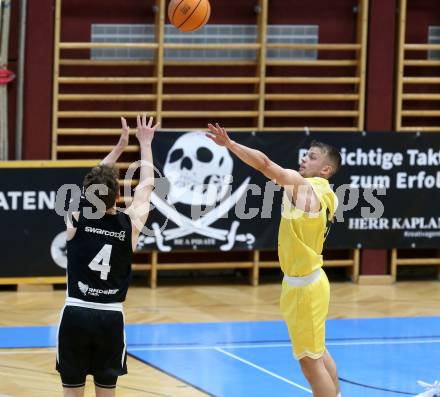 Basketball 2. Liga 2024/2025. Playoffs. VF3.   Woerthersee Piraten gegen RAIDERS Tirol    Elvis Keric (Piraten),  Tim-Joel Deschner  (Tirol). Klagenfurt, am 19.4.2025.
Foto: Kuess


---
pressefotos, pressefotografie, kuess, qs, qspictures, sport, bild, bilder, bilddatenbank