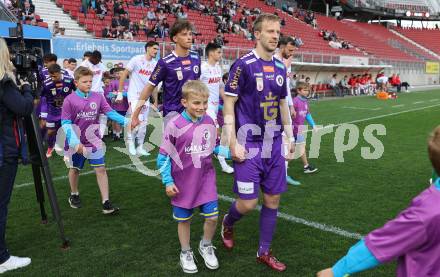 Fussball Bundesliga. SK Austria Klagenfurt gegen GAK.  Christopher Cvetko, Matteo Kitz (Klagenfurt),. Klagenfurt, am 19.4.2025.
Foto: Kuess
---
pressefotos, pressefotografie, kuess, qs, qspictures, sport, bild, bilder, bilddatenbank