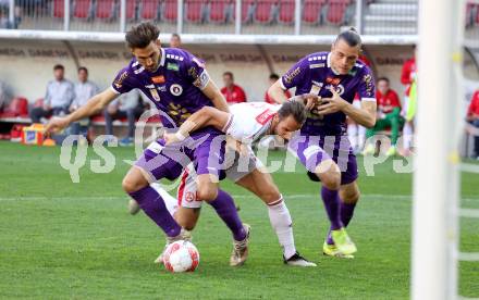 Fussball Bundesliga. SK Austria Klagenfurt gegen GAK. Thorsten Mahrer, Niklas Szerencsi    (Klagenfurt),  Daniel Maderner(GAK). Klagenfurt, am 19.4.2025.
Foto: Kuess 
---
pressefotos, pressefotografie, kuess, qs, qspictures, sport, bild, bilder, bilddatenbank