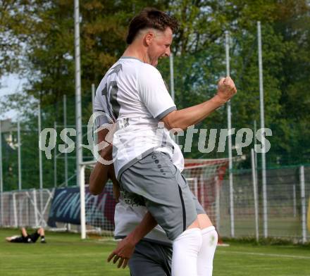 Fussball 1. Klasse C. KAC 1909 Juniors gegen Maria Saal.  Torjubel Fabian Miesenboeck (Maria Saal). Klagenfurt, am 20..4.2025.
Foto: Kuess
www.qspictures.net
---
pressefotos, pressefotografie, kuess, qs, qspictures, sport, bild, bilder, bilddatenbank