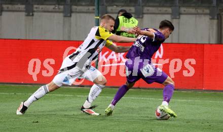 Fussball Bundesliga. SK Austria Klagenfurt gegen LASK.   David Toshevski (Klagenfurt),  Hrvoje Smolcic (LASK). Klagenfurt, am 22.4.2025.
Foto: Kuess
---
pressefotos, pressefotografie, kuess, qs, qspictures, sport, bild, bilder, bilddatenbank