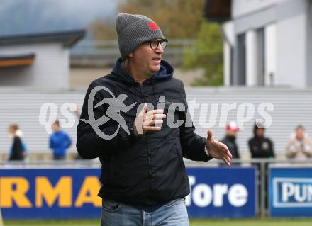 Fussball Kaerntner Liga. Bleiburg gegen SAK.  Trainer Richard Huber   (SAK). Bleiburg, am 26..4.2025.
Foto: Kuess
www.qspictures.net
---
pressefotos, pressefotografie, kuess, qs, qspictures, sport, bild, bilder, bilddatenbank