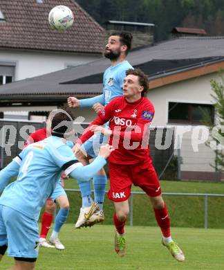 Fussball Kaerntner Liga. Bleiburg gegen SAK. Dominik Peketz (Bleiburg),   Jan Sasa Ogris-Martic (SAK). Bleiburg, am 26..4.2025.
Foto: Kuess
www.qspictures.net
---
pressefotos, pressefotografie, kuess, qs, qspictures, sport, bild, bilder, bilddatenbank