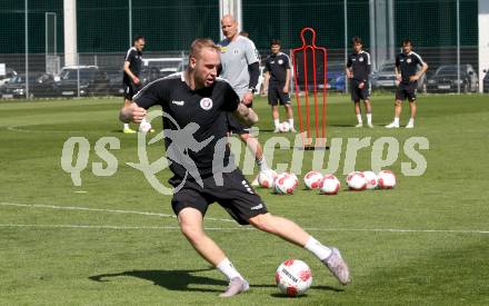 Fussball Bundesliga. Training SK Austria Klagenfurt. Florian Jaritz, Trainer Carsten Jancker. Klagenfurt, am 28.4.2025.
Foto: Kuess
---
pressefotos, pressefotografie, kuess, qs, qspictures, sport, bild, bilder, bilddatenbank