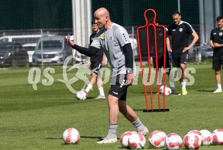 Fussball Bundesliga. Training SK Austria Klagenfurt. Trainer Carsten Jancker. Klagenfurt, am 28.4.2025.
Foto: Kuess
---
pressefotos, pressefotografie, kuess, qs, qspictures, sport, bild, bilder, bilddatenbank